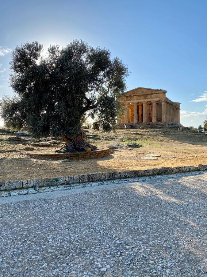 Le Sorelle Apartment Agrigento Bagian luar foto